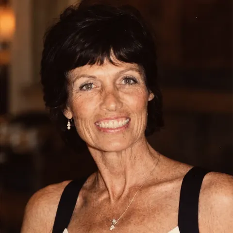 Portrait of Carole Hanson Hickerson, smiling.